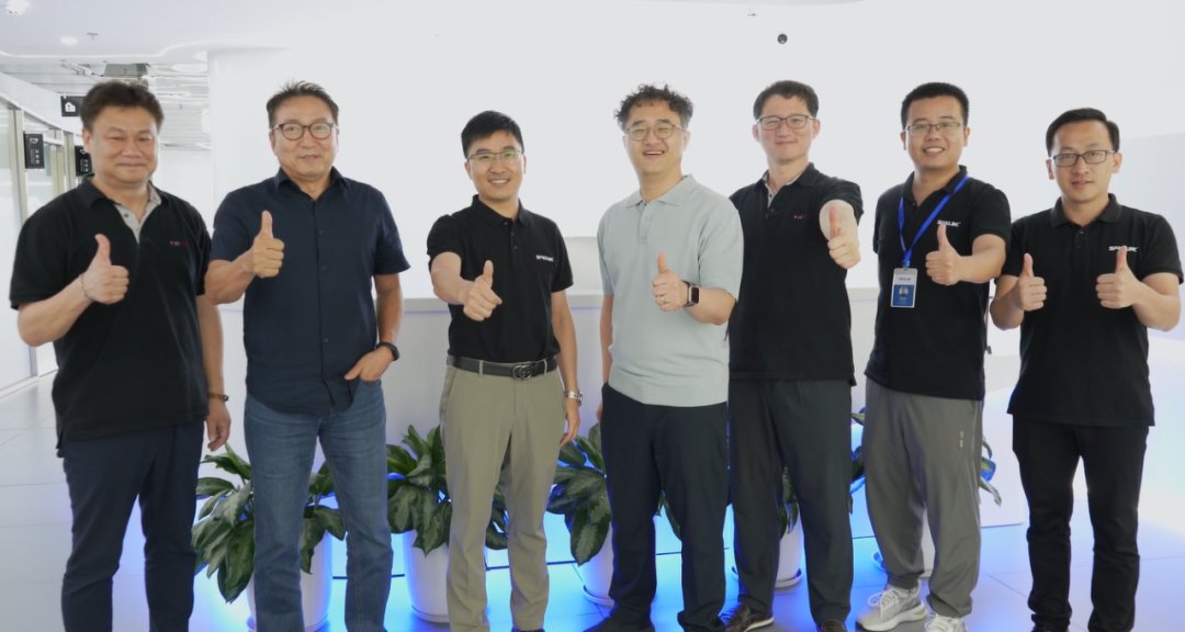 Korean clients visited SPROLINK to discuss future cooperation plans!